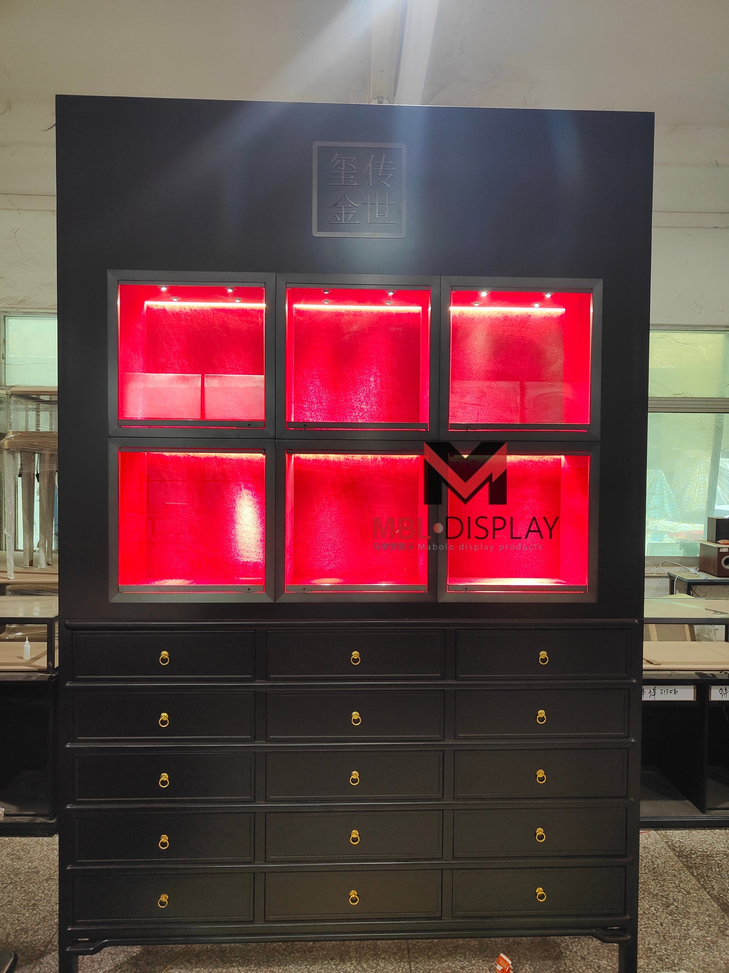 Luxurious Jewelry Display Cabinets for Trade