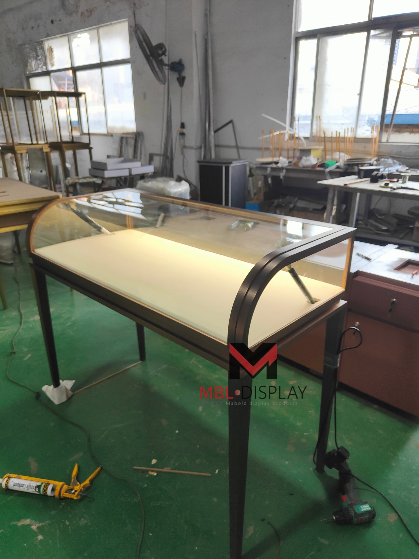 Durable Jewelry Display Cabinets for International Trade