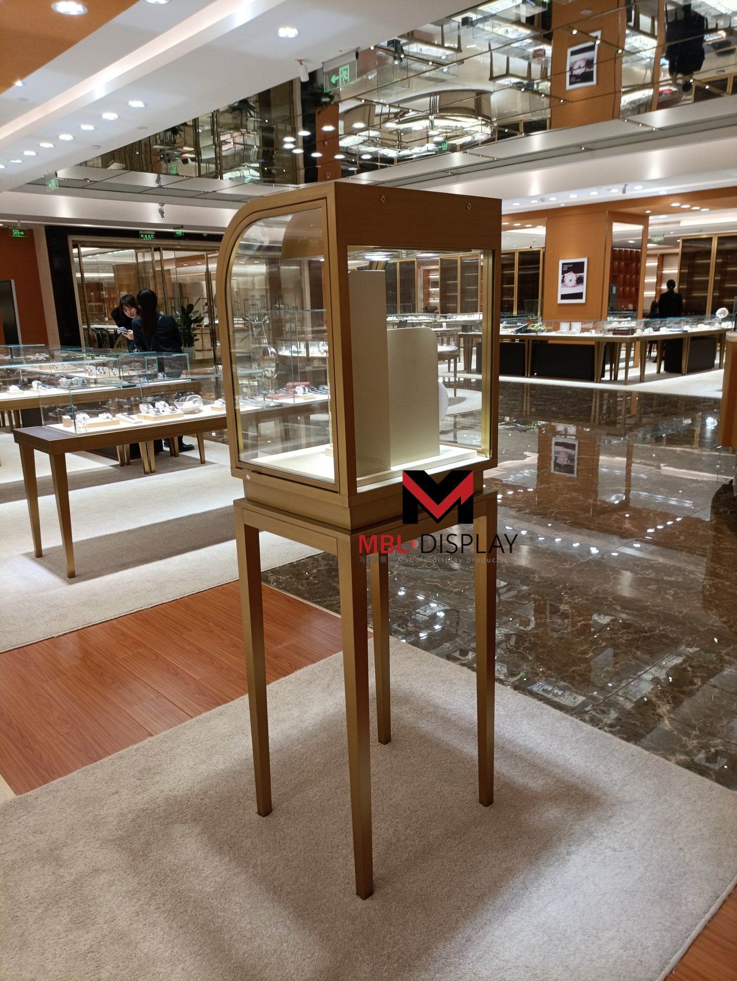 Illuminated Jewelry Cabinets - Enhance the Sparkle