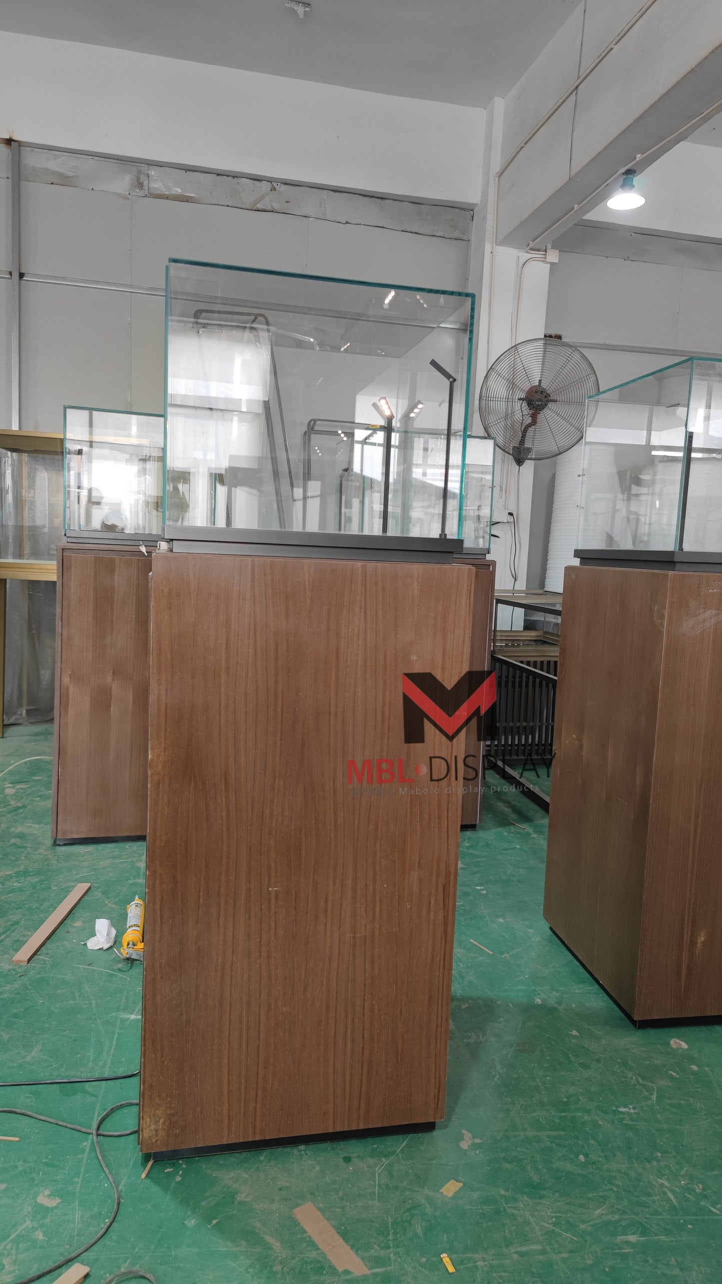 Premium Jewelry Display Cabinets for Global Markets