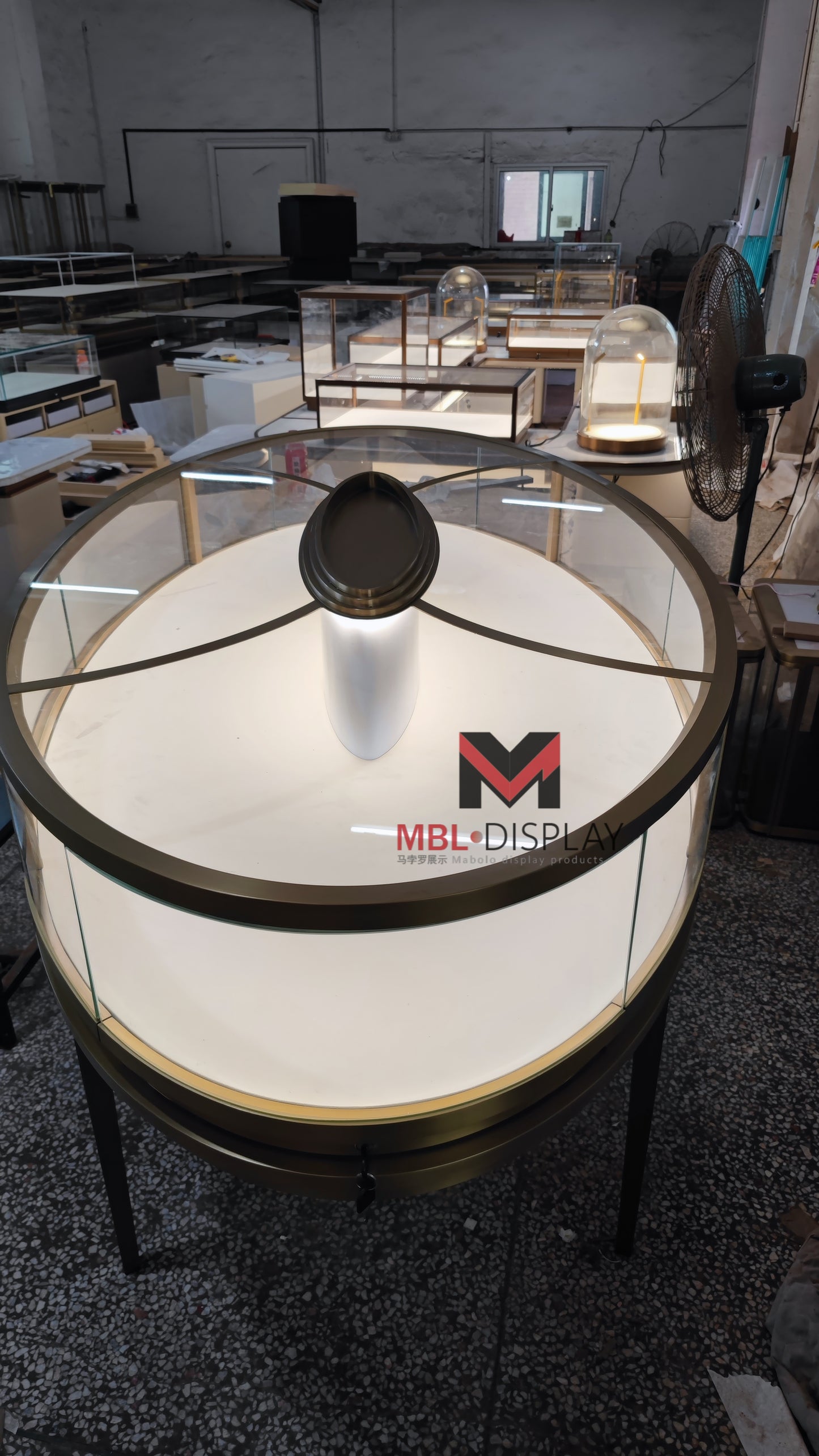 Top-notch Jewelry Cabinets for International Customers