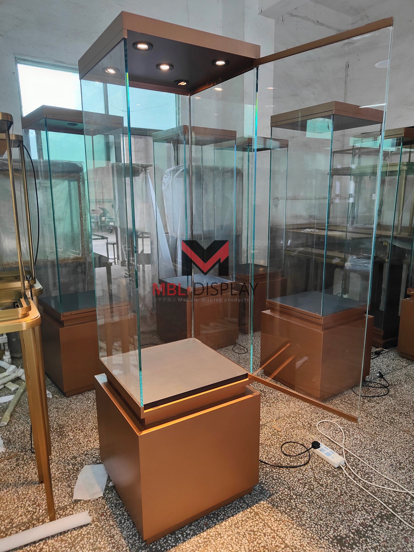 Unique Jewelry Showcases: Your Best Choice for Export