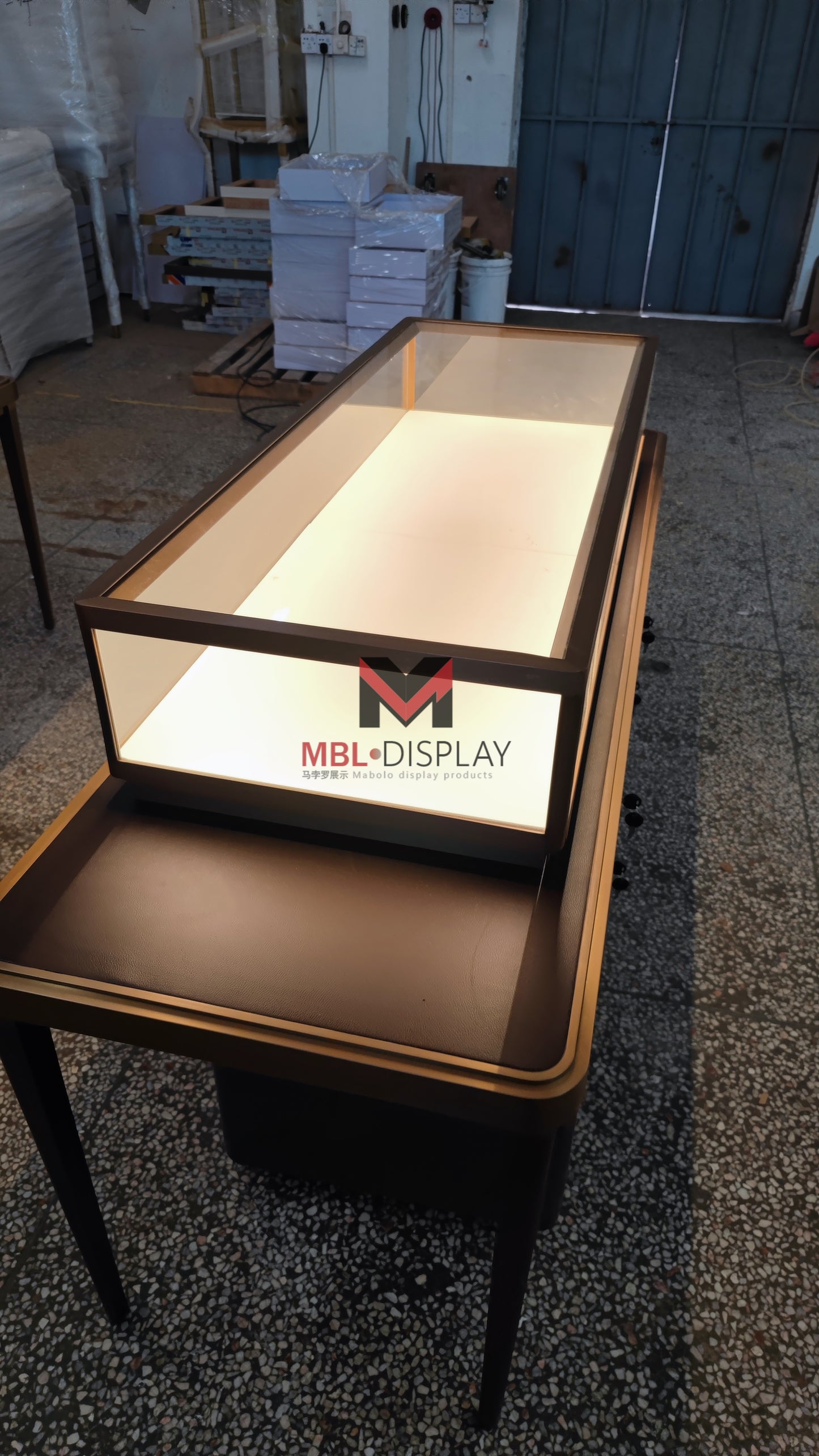 Leading Supplier of Jewelry Display Cabinets Worldwide