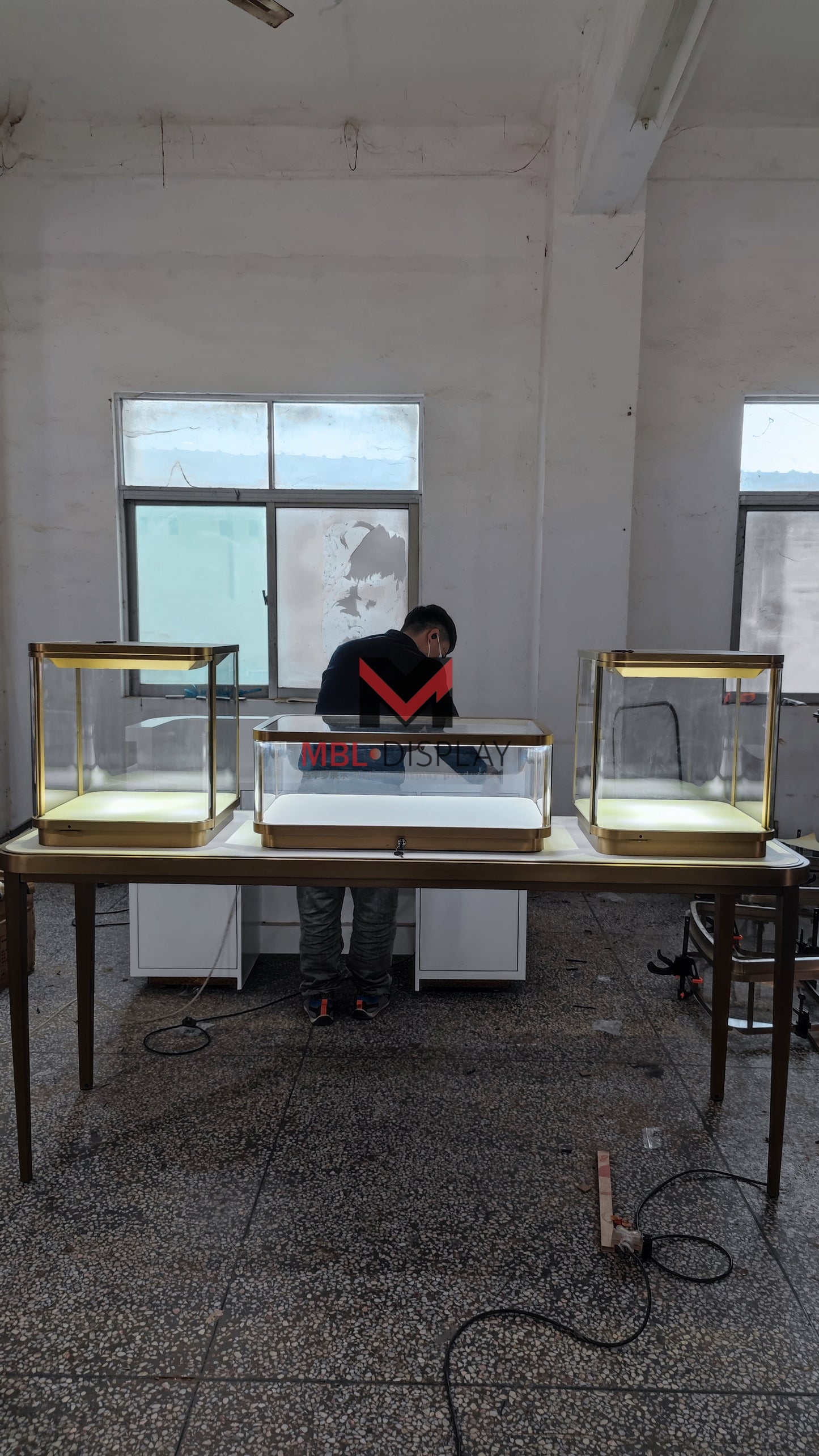 Durable Jewelry Showcases for International Purchase